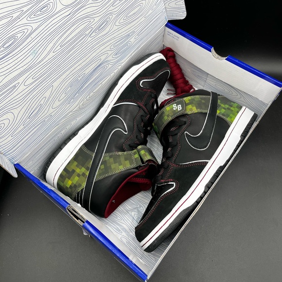 nike sb dunk mid nitraid